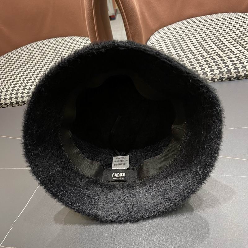 Fendi hat (291)