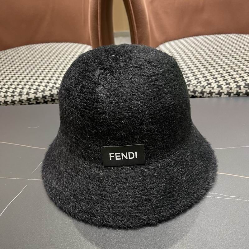 Fendi hat (300)