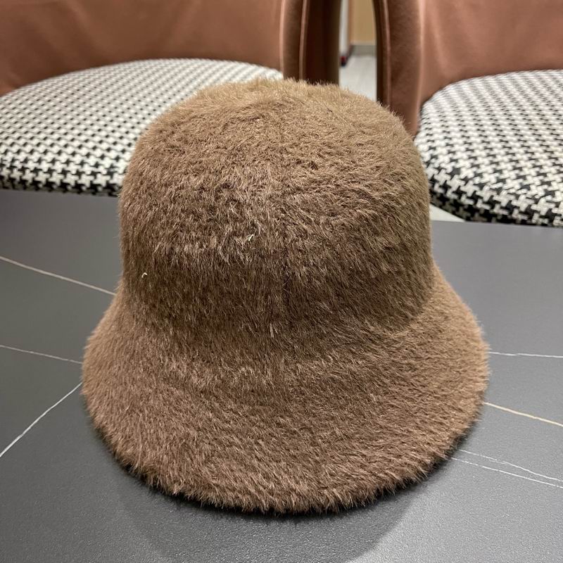 Fendi hat (306)