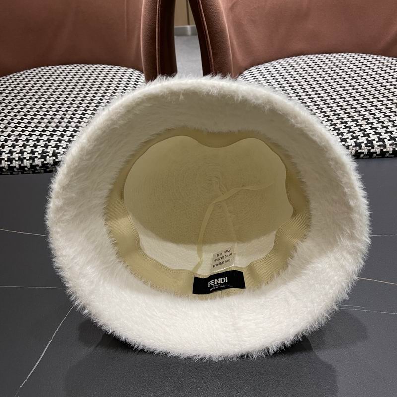 Fendi hat (313)