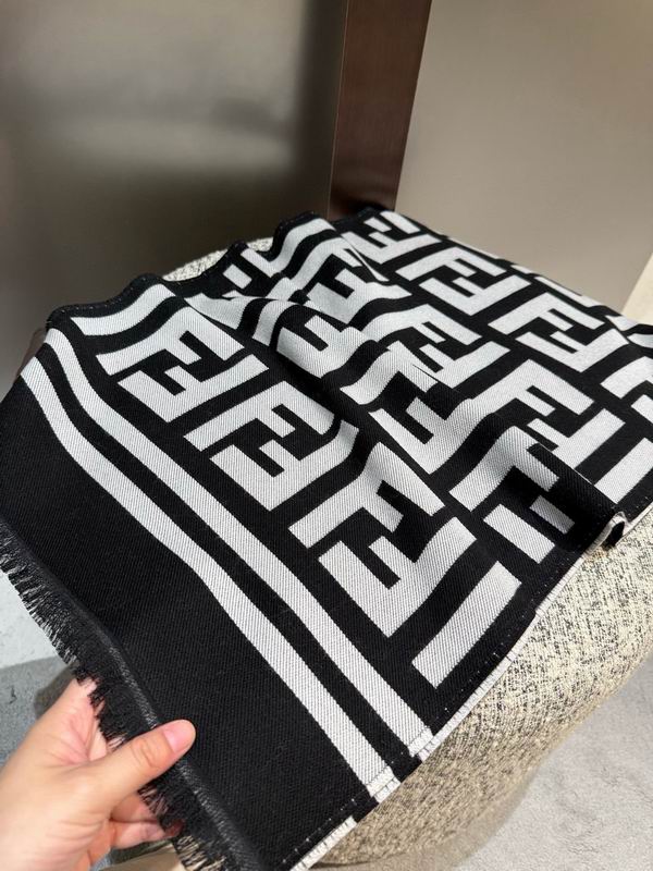 Fendi scarf 180X35cm E52 (3)