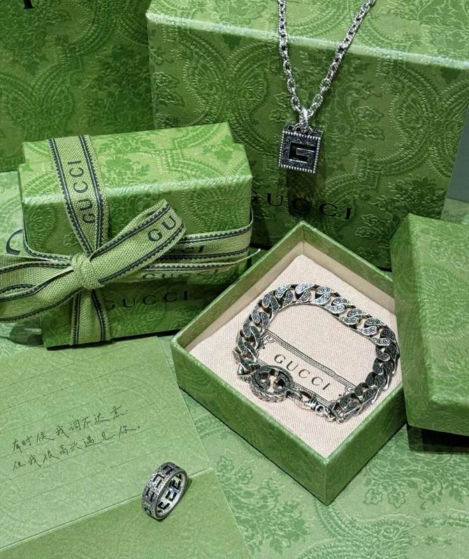 Gucci Bracelet 09yxx20 (6)