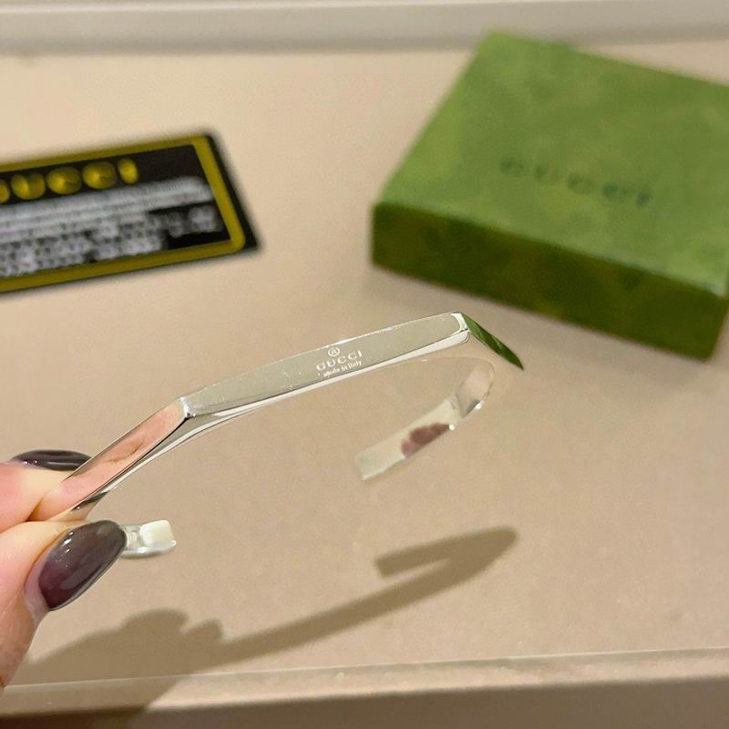 Gucci Bracelet 09yxx32 (2)