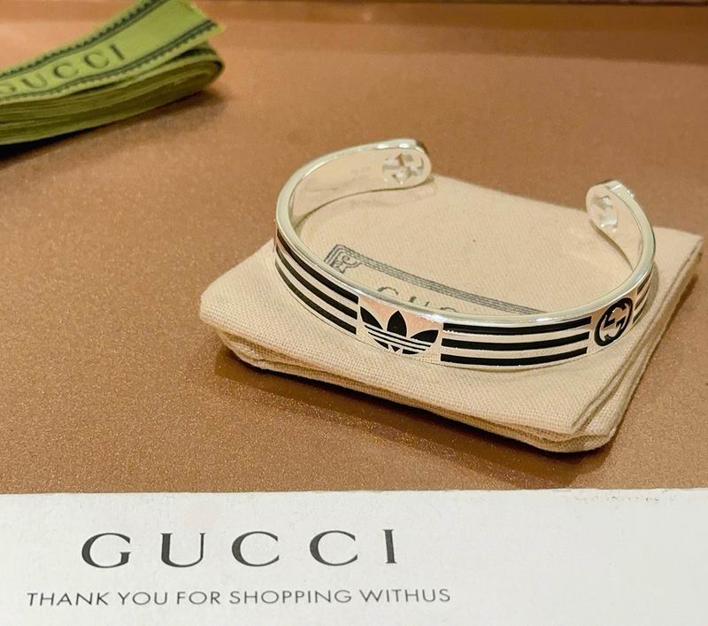 Gucci Bracelet 09yxx41 (1)