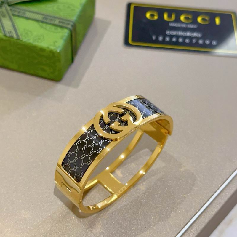 Gucci Bracelet 09yxx65 (2)