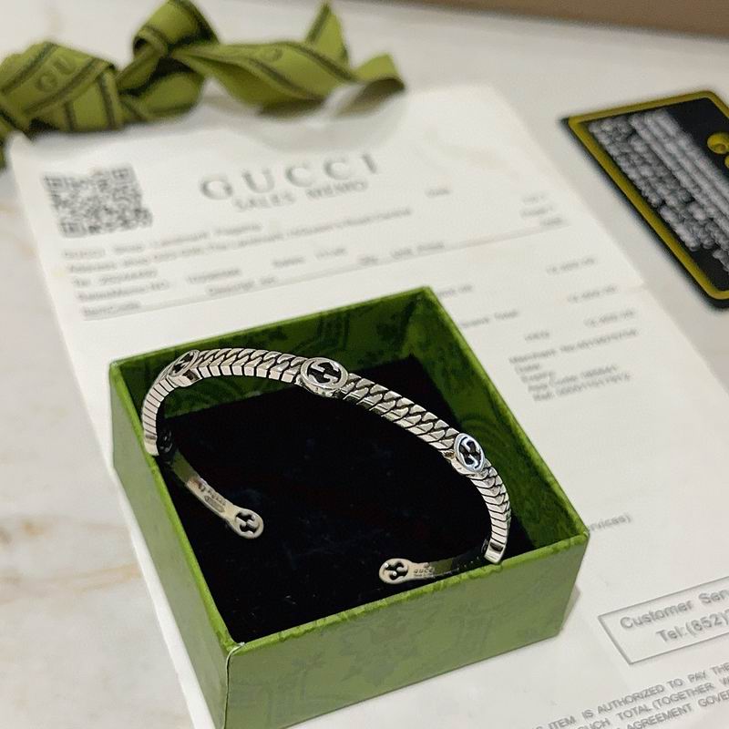 Gucci Bracelet 09yxx68 (2)