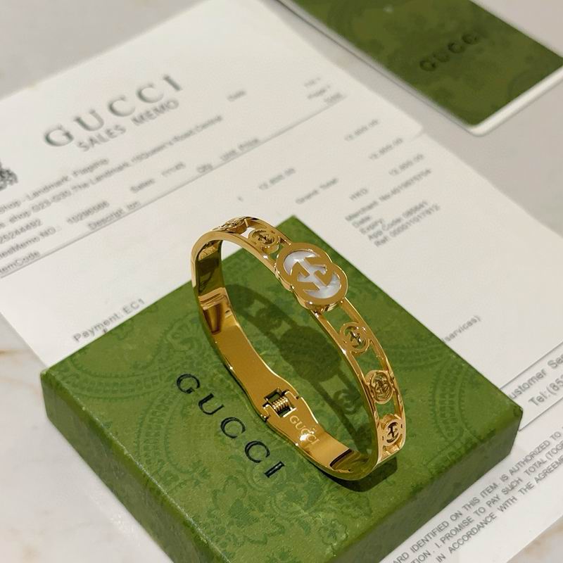 Gucci Bracelet 09yxx69 (10)