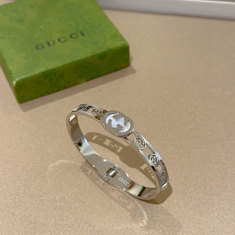 Gucci Bracelet 09yxx69 (4)