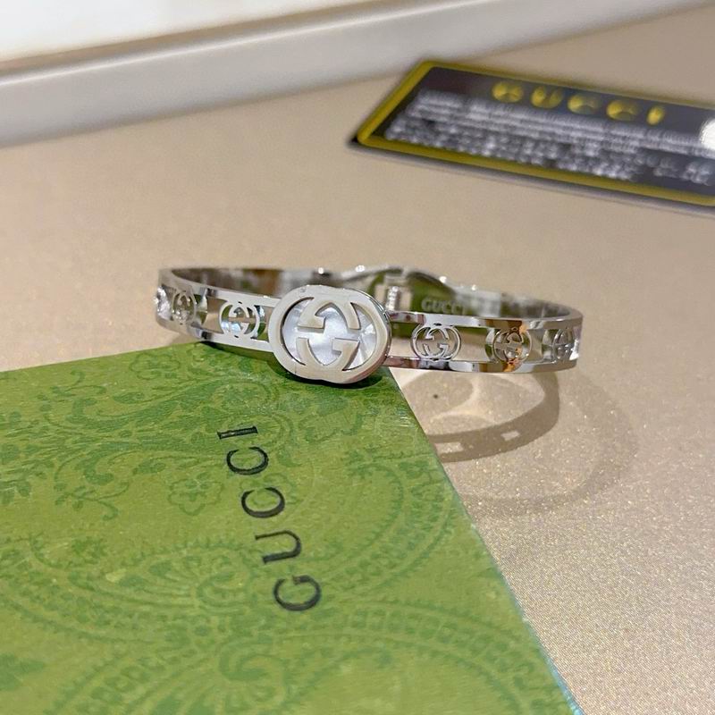 Gucci Bracelet 09yxx69 (5)