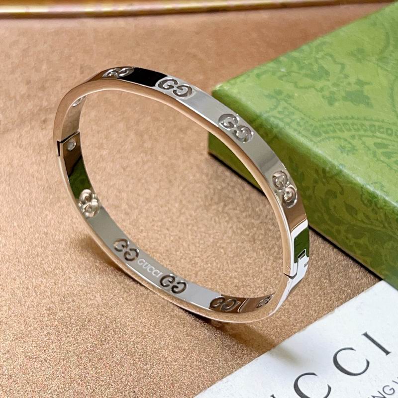 Gucci Bracelet 10yxx20 (1)