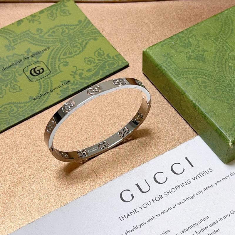 Gucci Bracelet 10yxx20 (4)