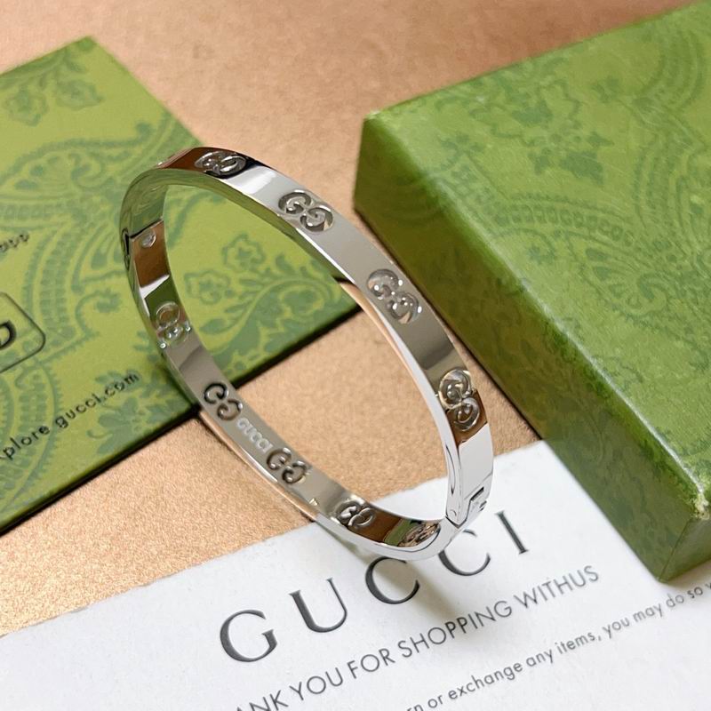 Gucci Bracelet 10yxx20 (5)