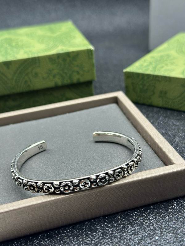 Gucci Bracelet 10yxx23 (1)