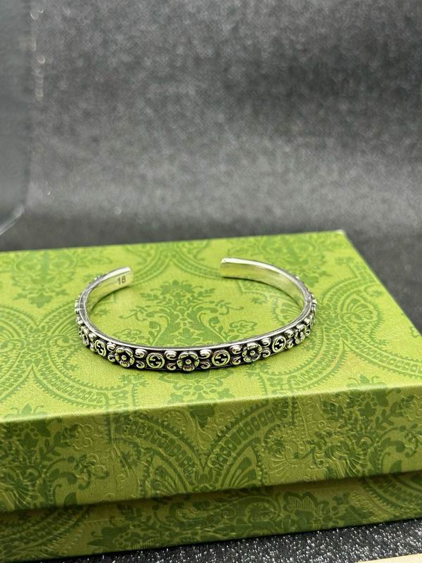 Gucci Bracelet 10yxx23 (4)