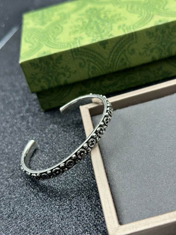 Gucci Bracelet 10yxx23 (5)