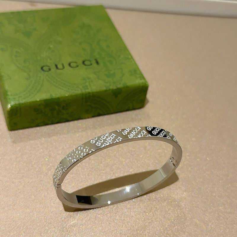 Gucci Bracelet 10yxx28 (1)
