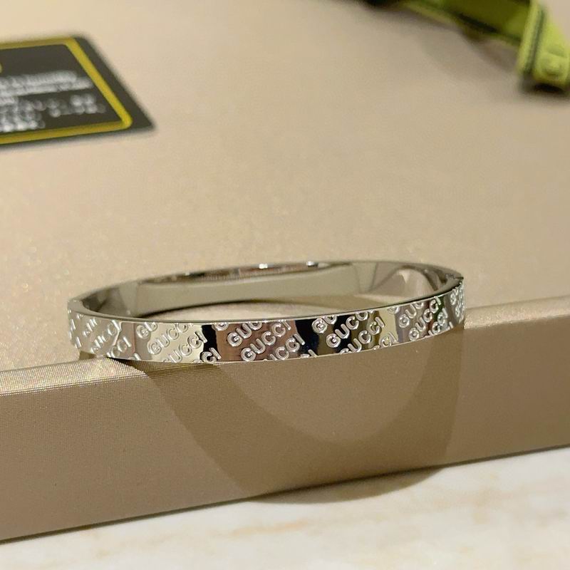Gucci Bracelet 10yxx28 (5)