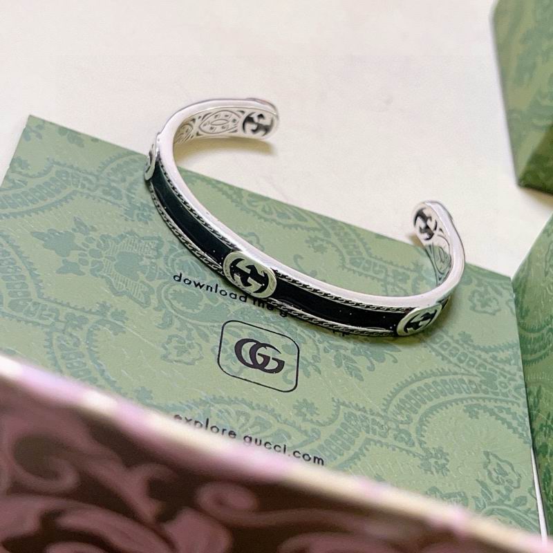 Gucci Bracelet 10yxx29 (1)