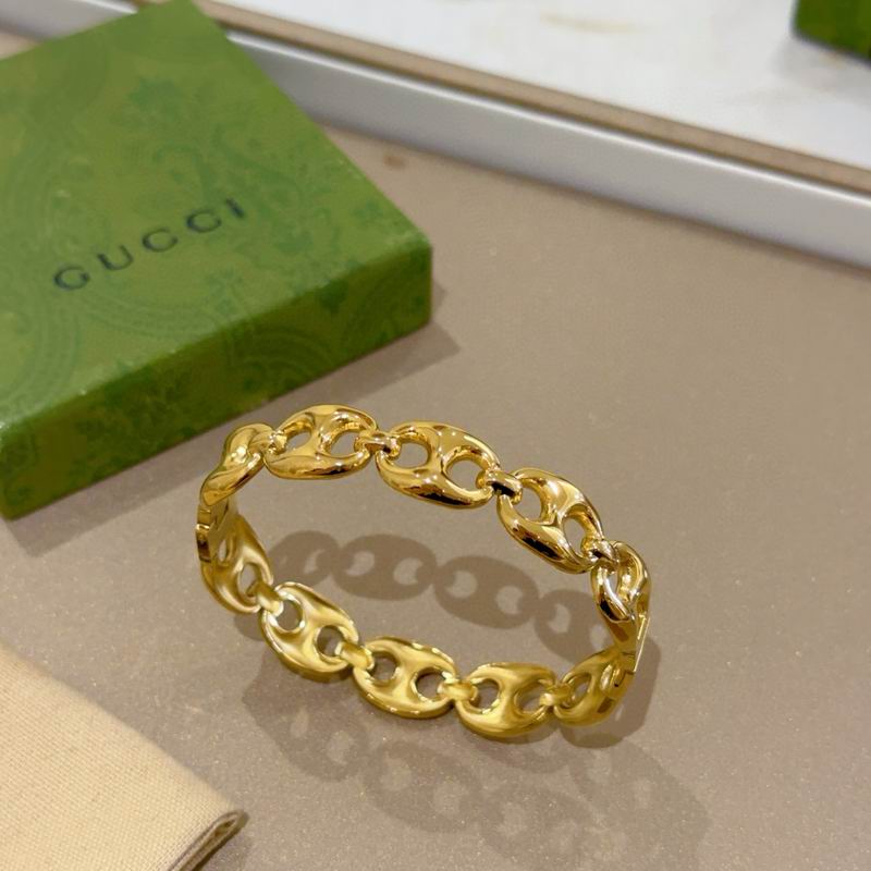 Gucci Bracelet 10yxx30 (1)