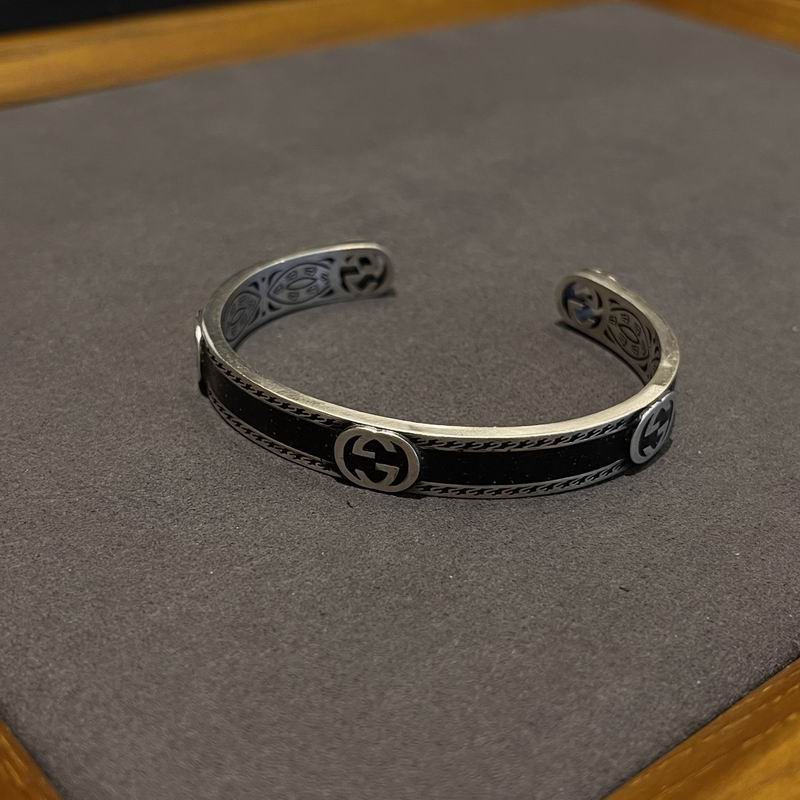 Gucci Bracelet 10yxx37 (5)