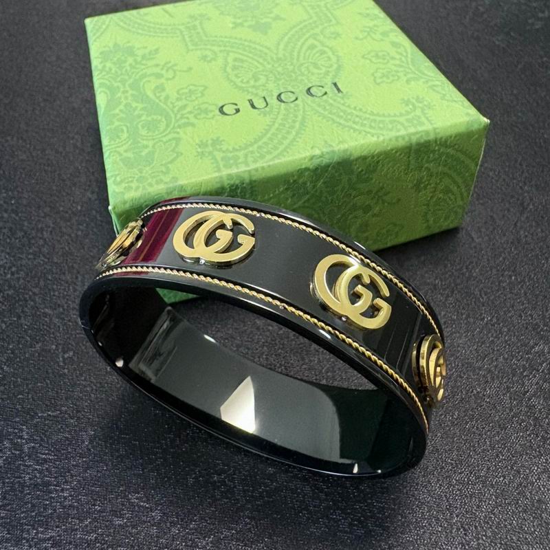 Gucci Bracelet 10yxx39 (6)