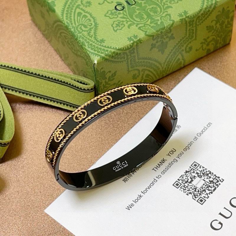 Gucci Bracelet 10yxx42 (4)