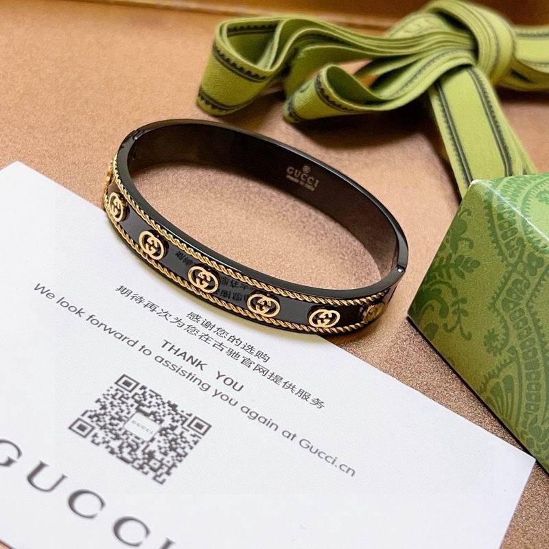 Gucci Bracelet 10yxx42 (6)