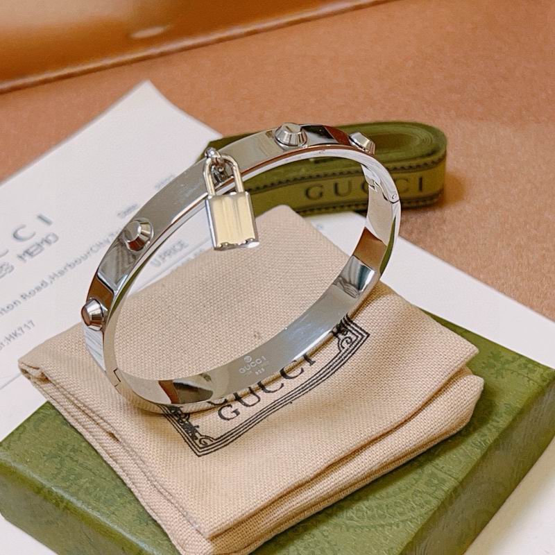Gucci Bracelet 10yxx44 (3)