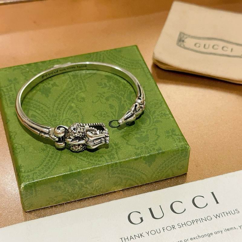 Gucci Bracelet 10yxx45 (2)