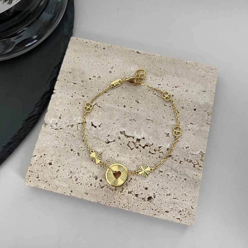 Gucci Bracelet 10yxx56 (3)