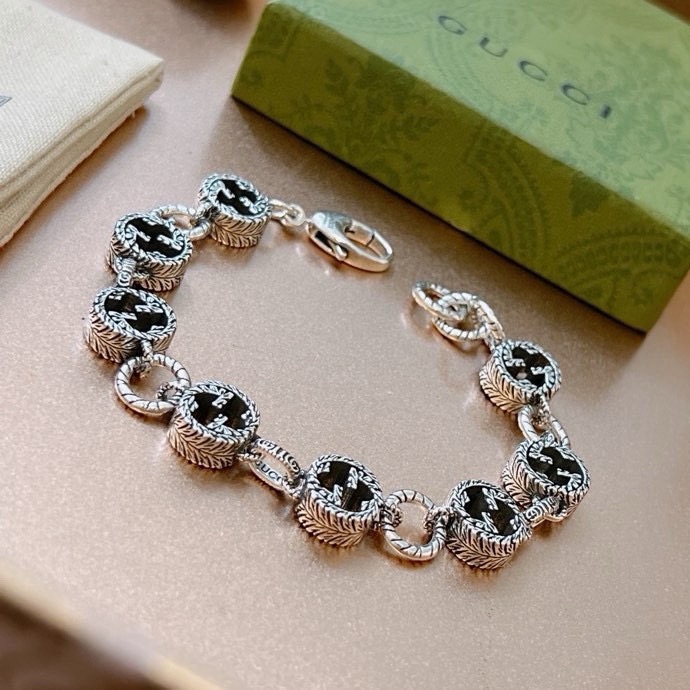 Gucci Bracelet 11yxx107 (1)