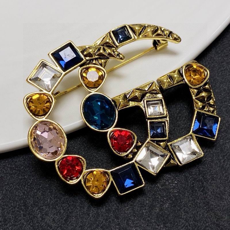 Gucci Brooch 09yxx11 (5)