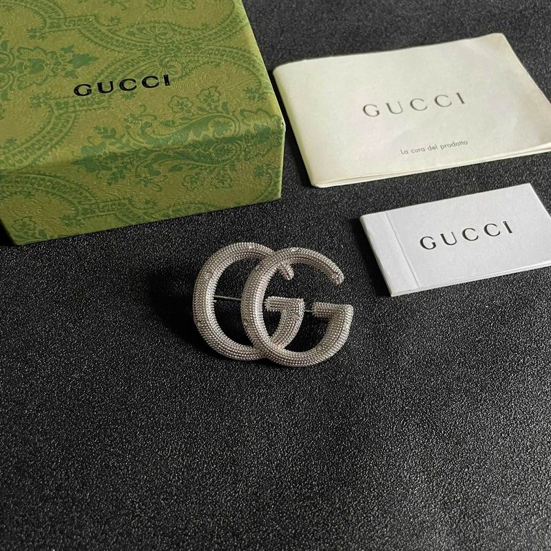 Gucci Brooch 10yxx13 (5)