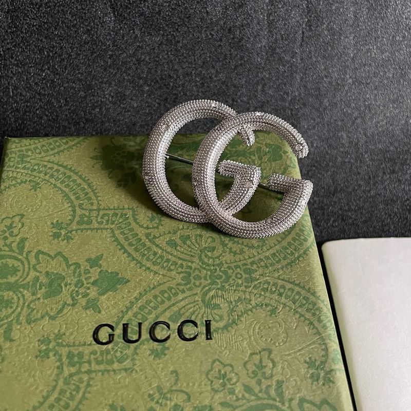 Gucci Brooch 10yxx13 (8)