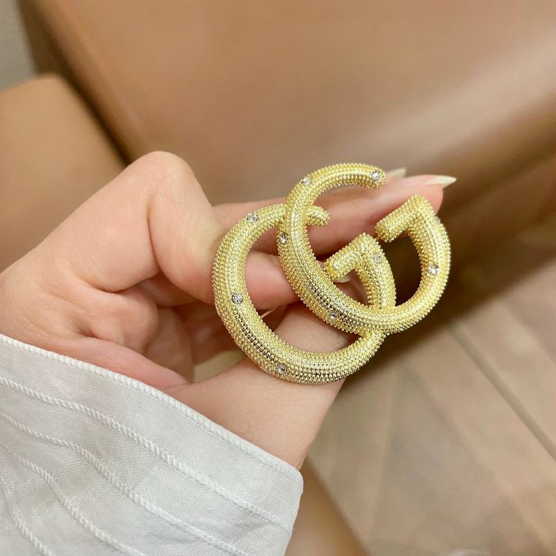 Gucci Brooch 10yxx13 (9)