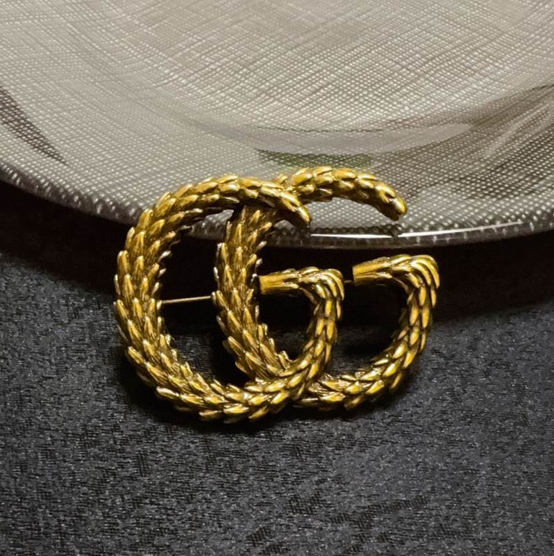 Gucci Brooch 10yxx14 (5)