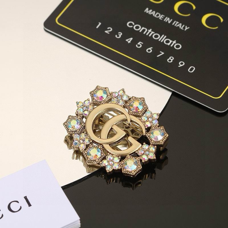 Gucci Brooch 12yxx27 (5)