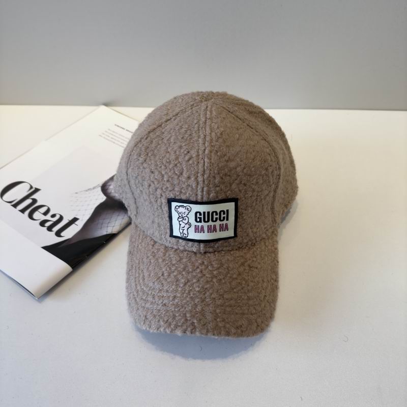 Gucci Cap (820)