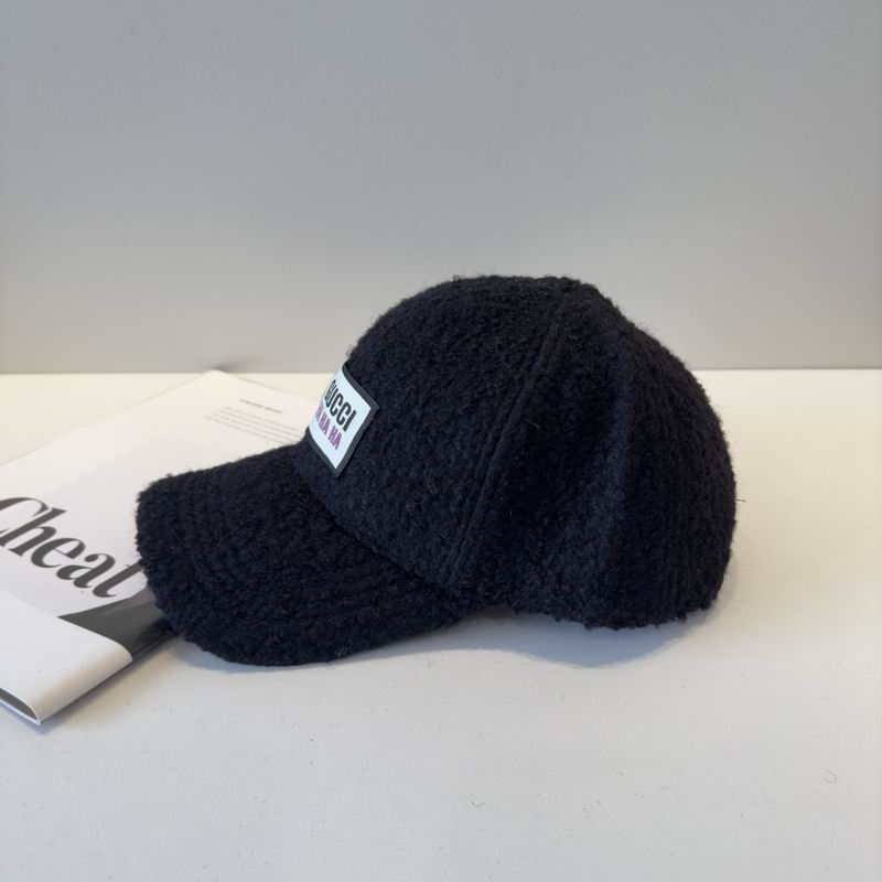 Gucci Cap (826)