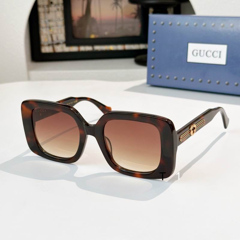 Gucci GG1557SK 54 23-145 a02