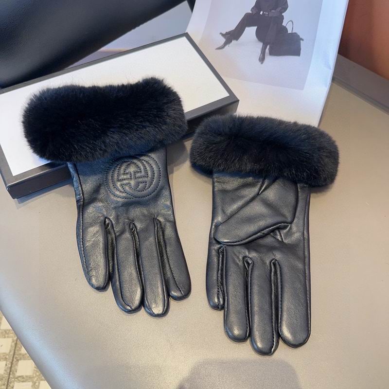 Gucci Gloves 14 (5)