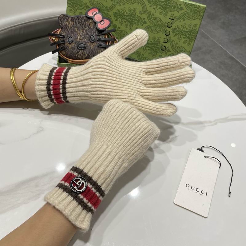 Gucci Gloves 65 (1)