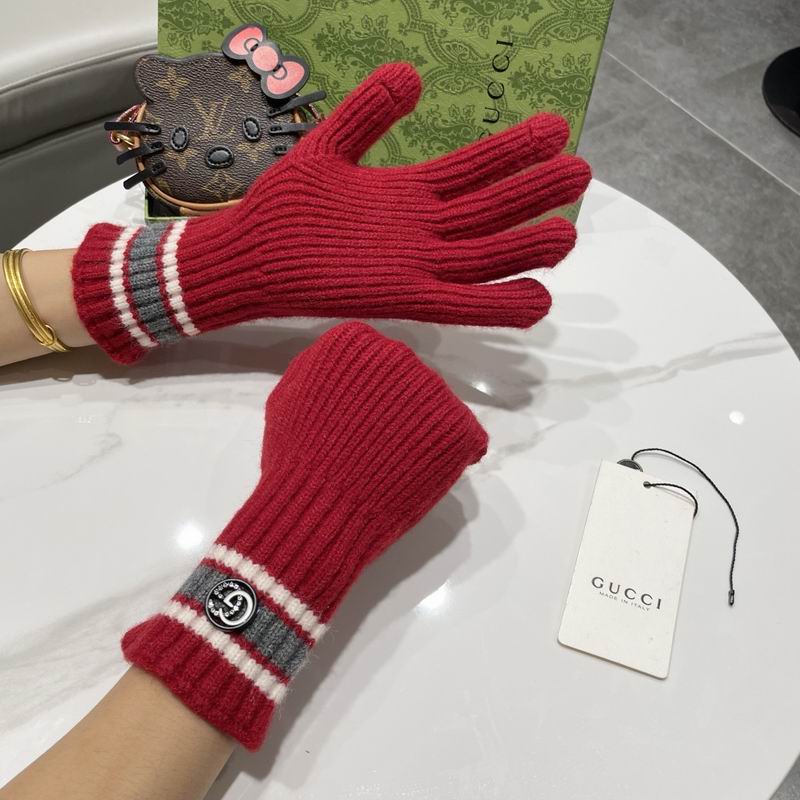 Gucci Gloves 65 (10)