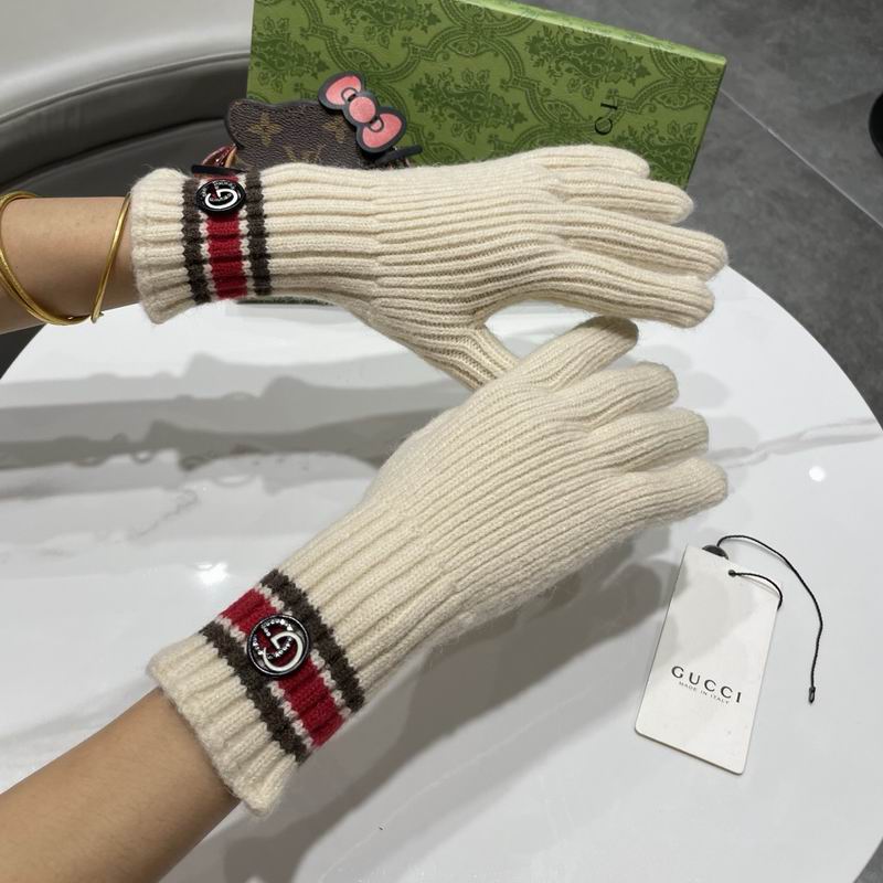 Gucci Gloves 65 (3)