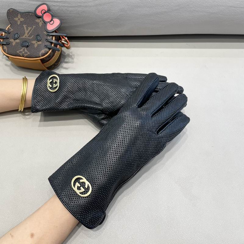 Gucci Gloves M L 26 (9)
