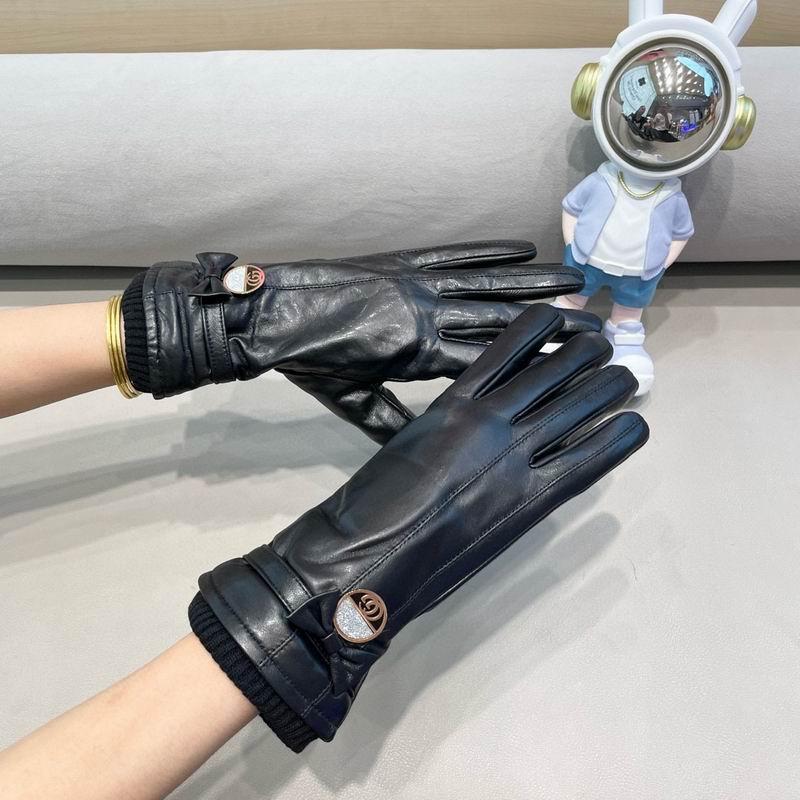 Gucci Gloves M L 58 (7)