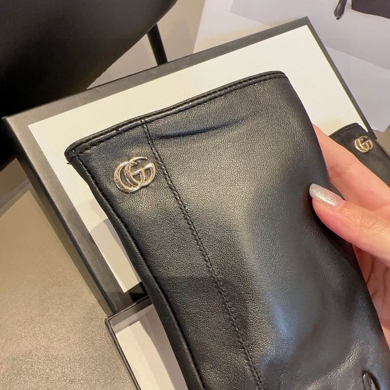 Gucci Gloves M L 92 (2)