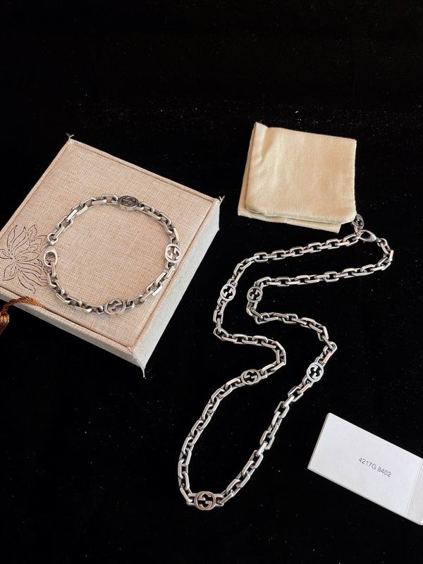 Gucci Necklace 09yxx103 (5)