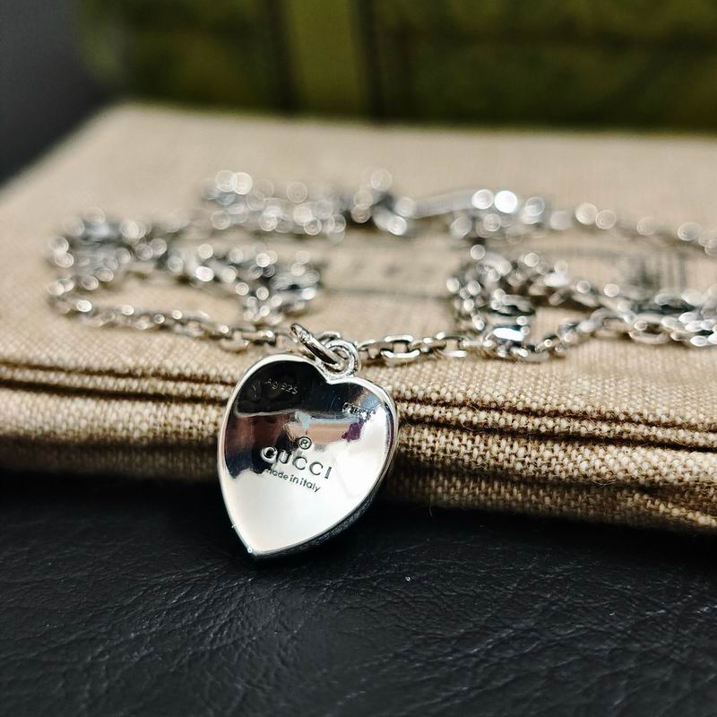 Gucci Necklace 09yxx147 (6)