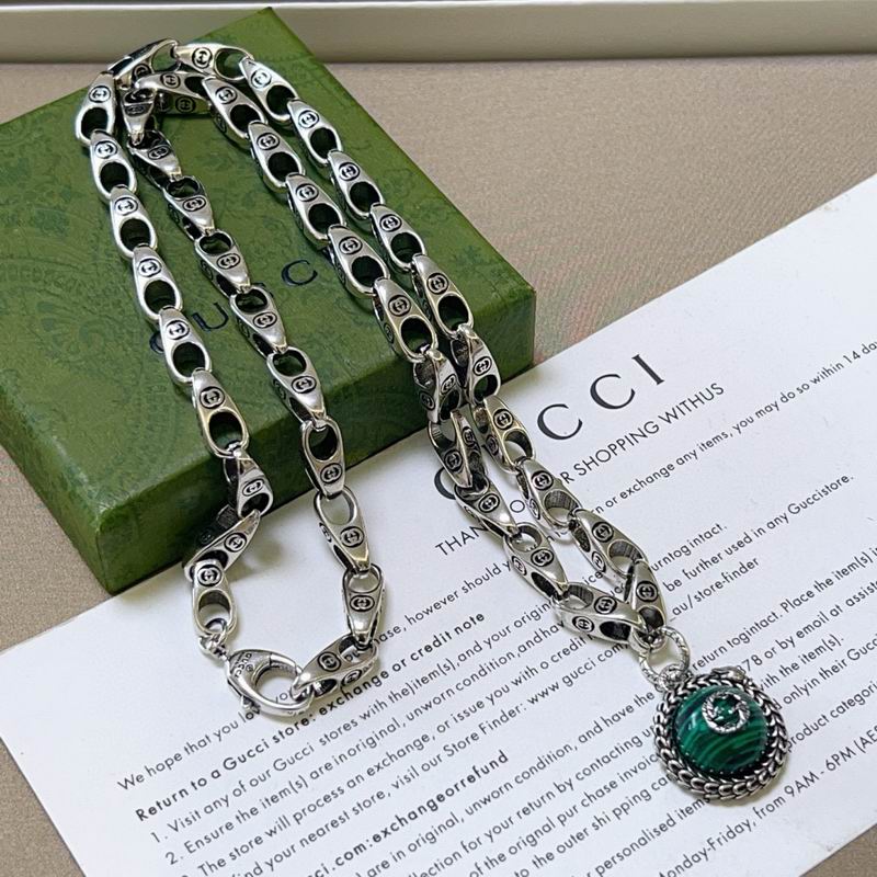 Gucci Necklace 09yxx19 (3)